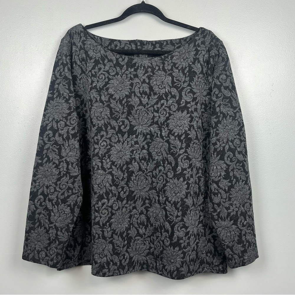Talbots black gray jacquard floral boxy boatneck back button top, size 2X.